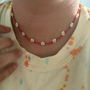Daisy flower beaded choker, sunflower necklace, red choker, 90s choker